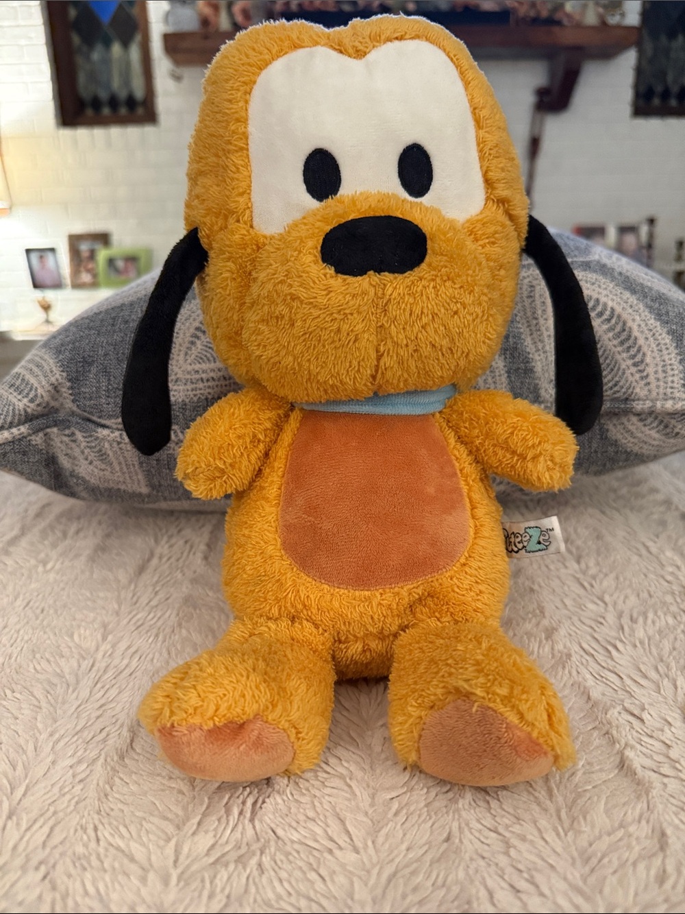 Cuteez Plush Pluto Disney Baby